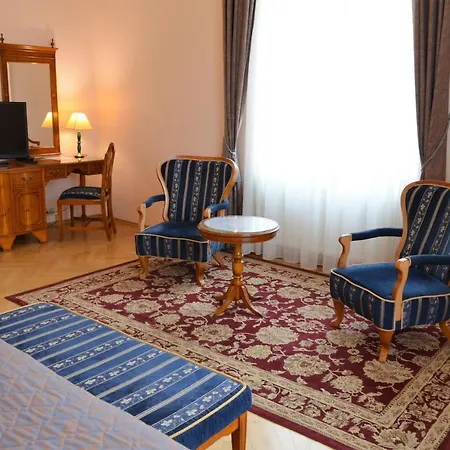 Hotell Bristol Tereza 4*