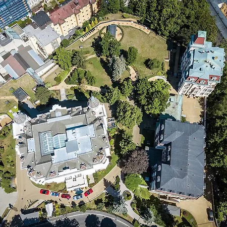 Bristol Tereza Karlovy Vary