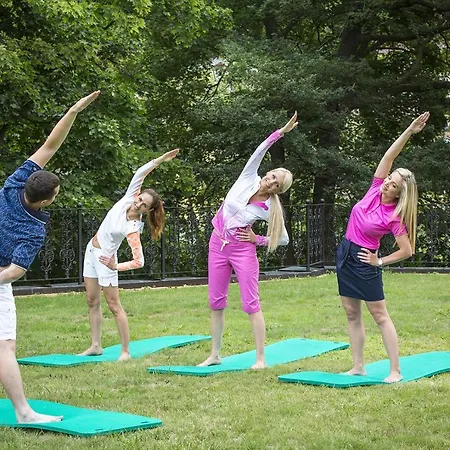 Hotell Bristol Tereza 4*